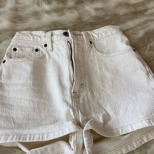 Cream Abercrombie Jean shorts